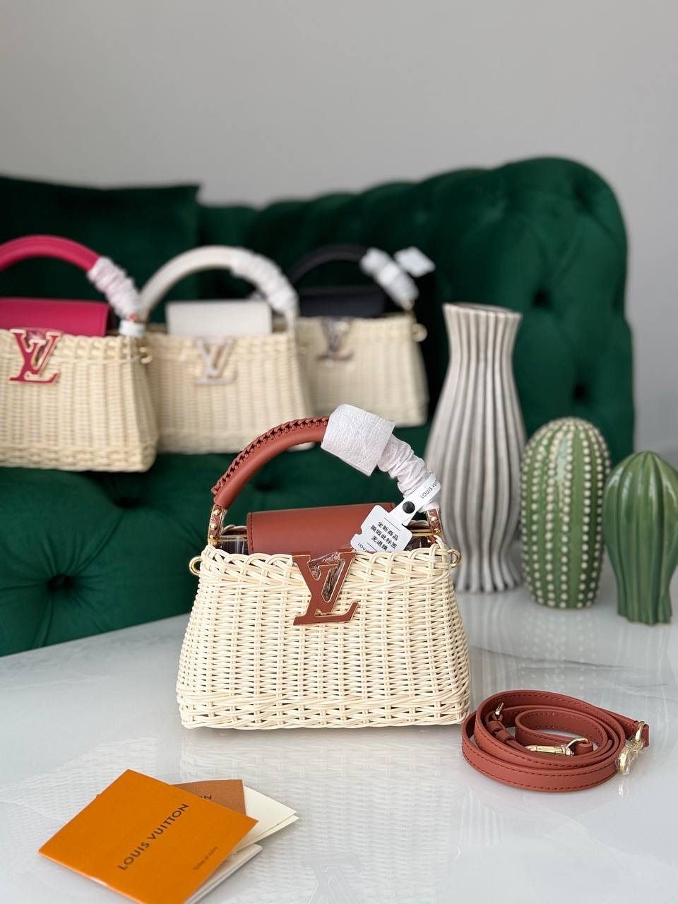 Handmade Straw Bag – Elegant & Modern Touch